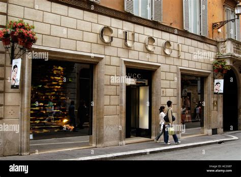 outlet gucci rome
